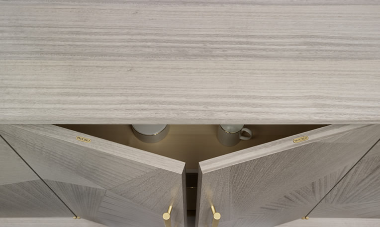 Credenza